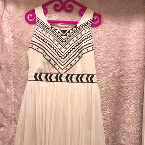 Cream & Black Elegant Cocktail/Party Dress